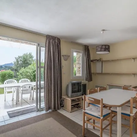 Apartment Le Village De Cap Esterel - Maeva - 3 Pieces 6 Personnes - Budget Mae-5941 *